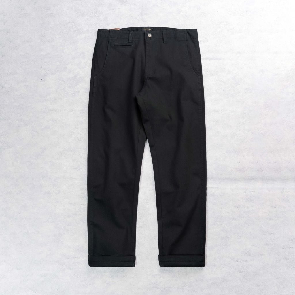 Quần Kaki Ôm Nhẹ Nam Dustyman Nova Slim Fit K685