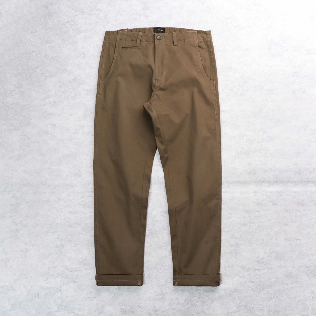 Quần Kaki Ôm Nhẹ Nam Dustyman Nova Slim Fit K685