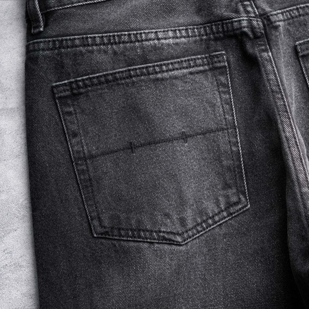 QUẦN JEAN ỐNG ĐỨNG RUNO | 602-02 STRAIGHT | ĐEN WASH