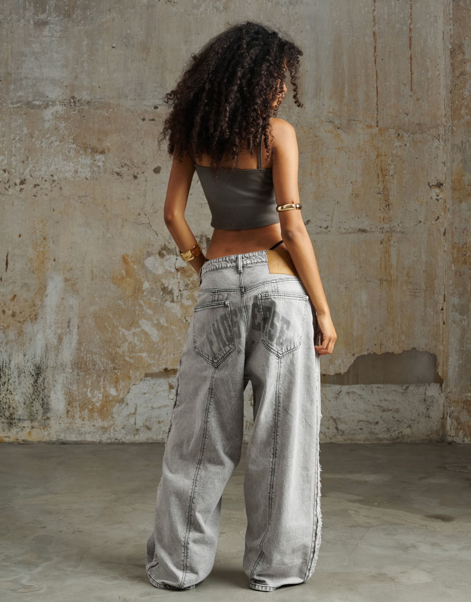  ERG19 - FNOSVERSE JEANS WASH - LIGHT GREY 