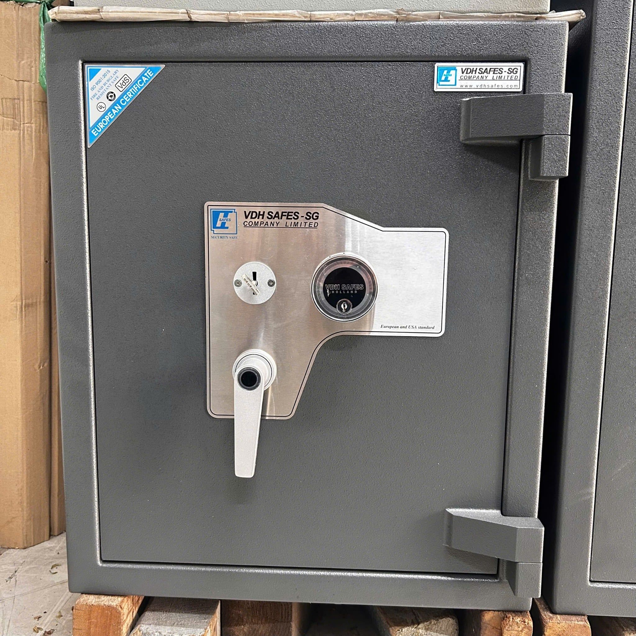  Két sắt VDH S2-65C (290kg) Siêu Cường Hà Lan 