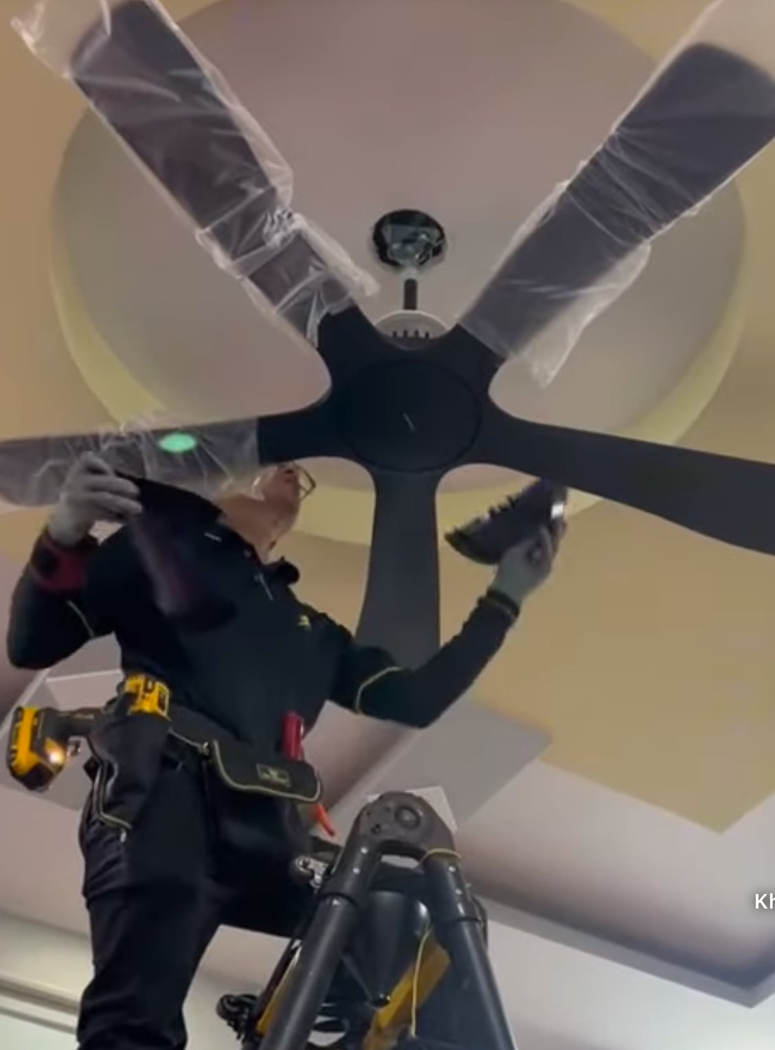 Quạt Trần Panasonic 5 cánh F-60DHN