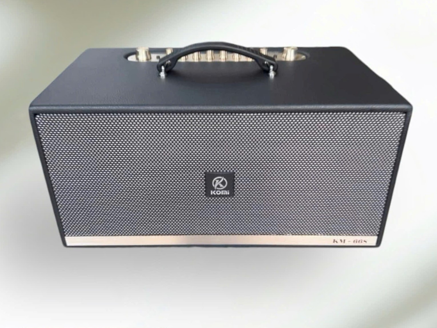 Loa sách tay Komi KM668