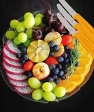 Dao gọt lưỡi răng cưa siêu sắc Victorinox Thụy Sĩ