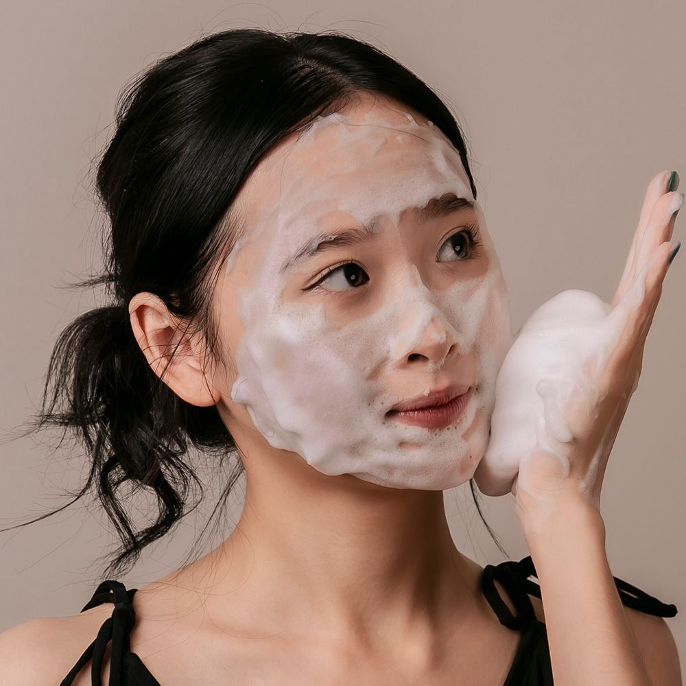  Sữa rửa mặt làm sạch sâu Weilaiya - Deep Cleansing And Repairing Facial Cleanser - 120g 