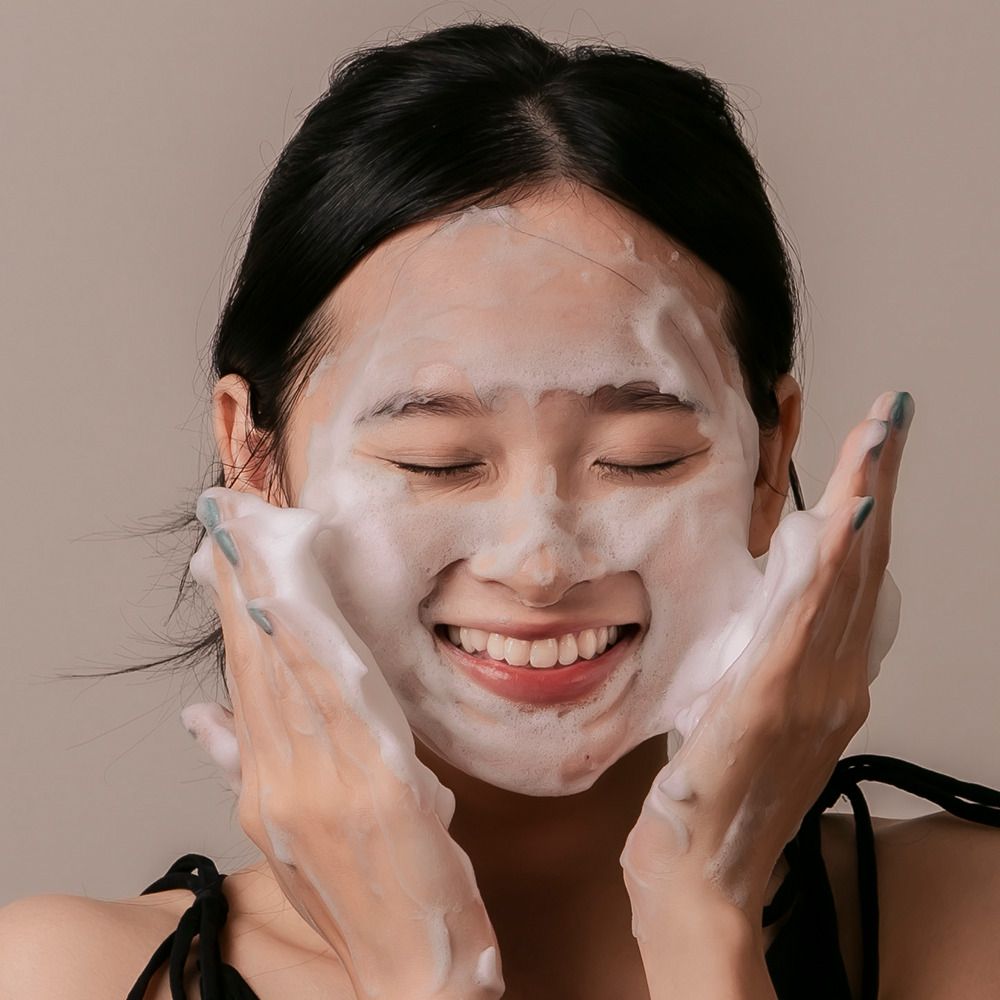  Sữa rửa mặt làm sạch sâu Weilaiya - Deep Cleansing And Repairing Facial Cleanser - 120g 