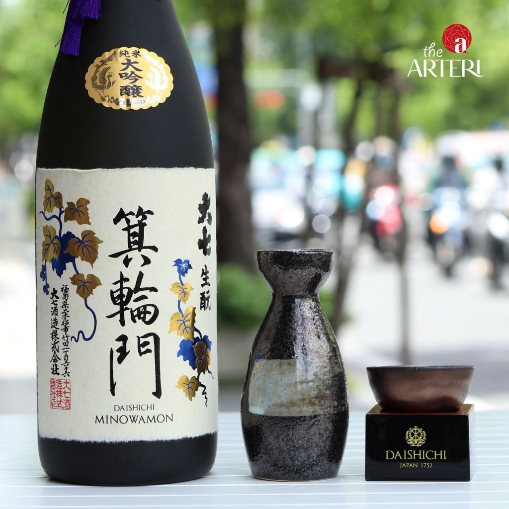 Hộp Quà Rượu Sake Kimoto Daishichi Minowamon 15% 1800ml