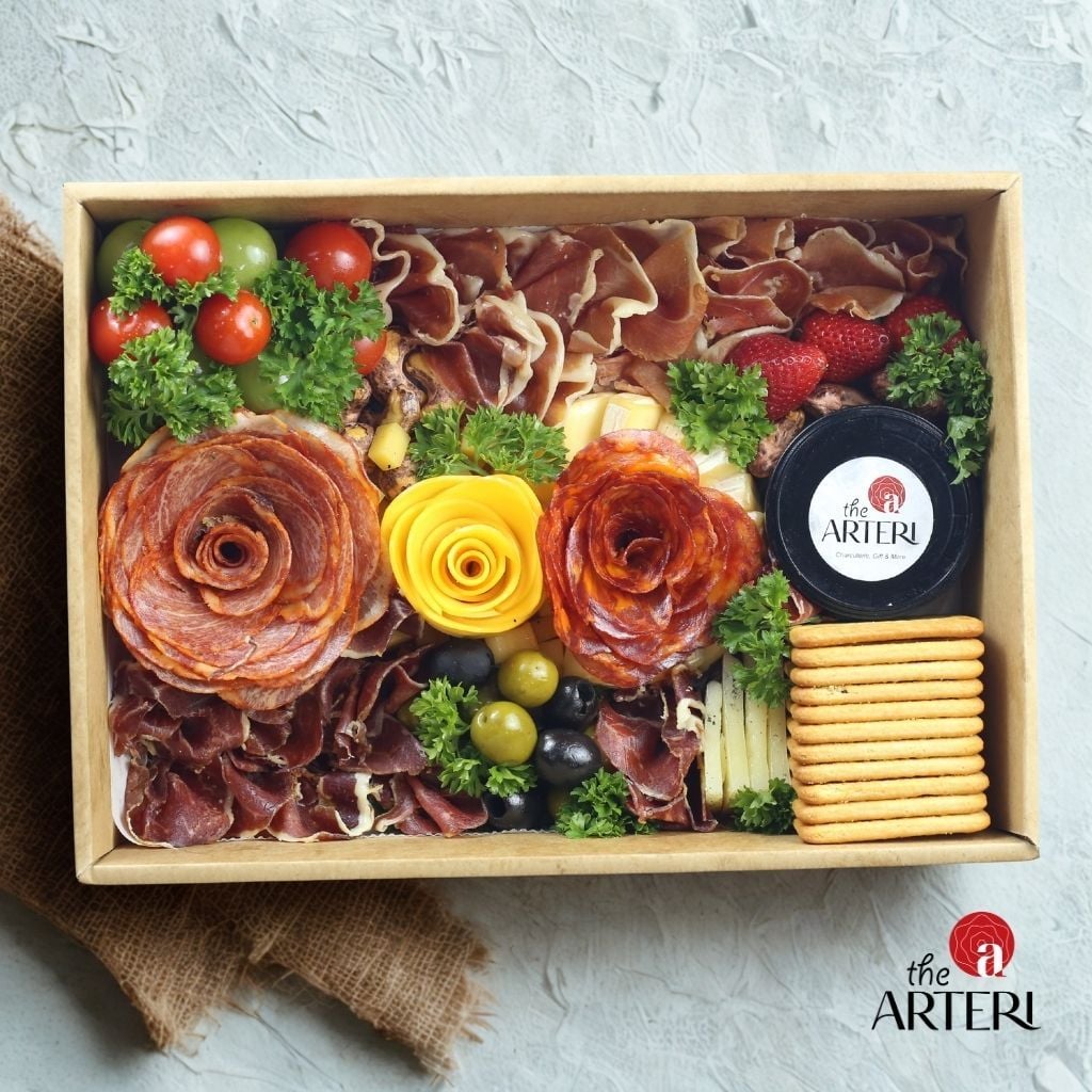 The Feast Charcuterie Board - Cold Cuts Chuẩn Âu