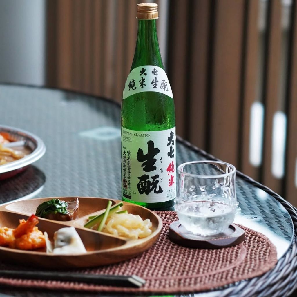 Hộp Quà Rượu Sake Kimoto Daishichi Junmai Kimoto 15% 1800ml