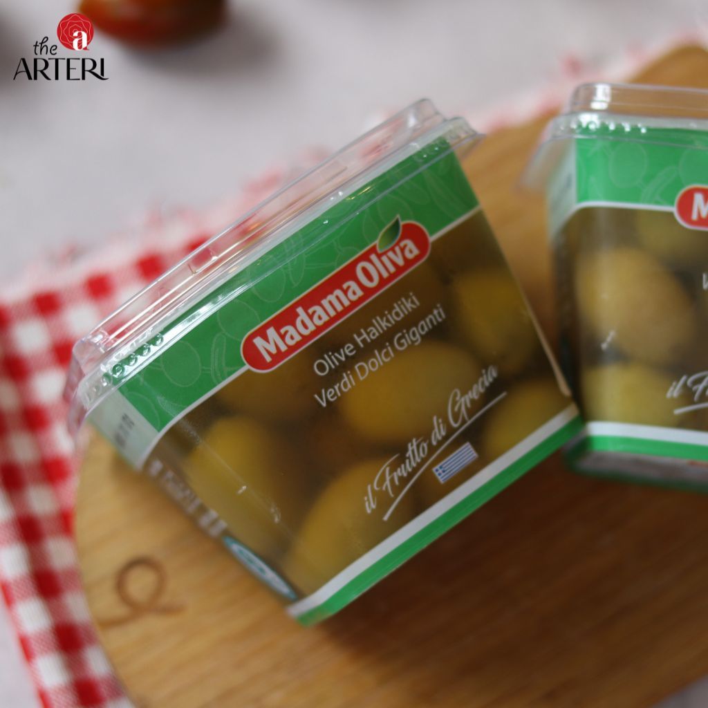 Trái Oliu Xanh Ngâm Nước Muối Hạt To Halkidiki Madama Olivia 250g