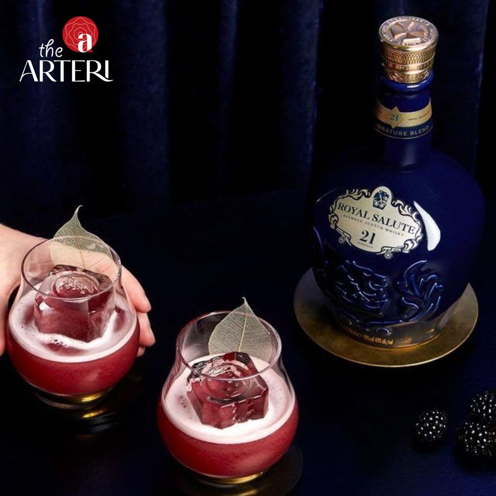 Rượu Whisky Chivas Regal 21 Royal Salute (40%) 700ML