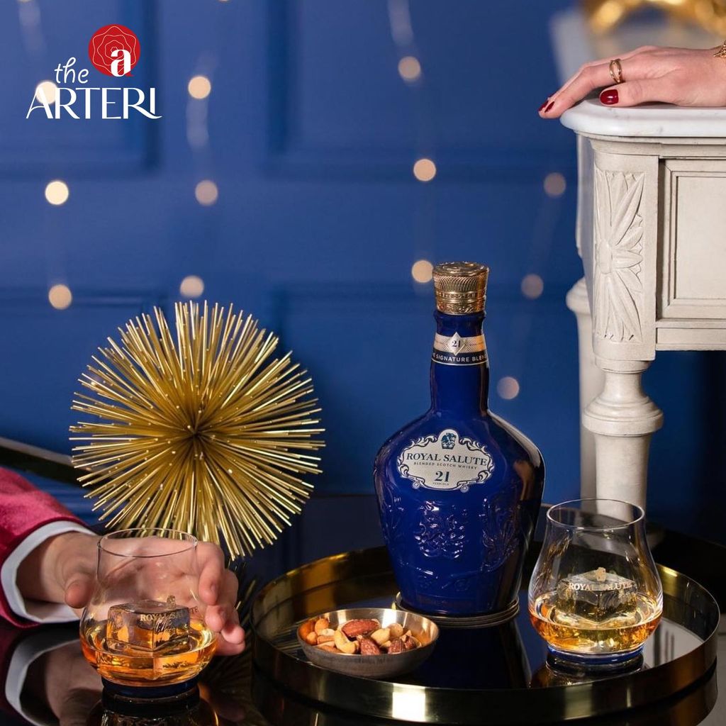 Rượu Whisky Chivas Regal 21 Royal Salute (40%) 700ML