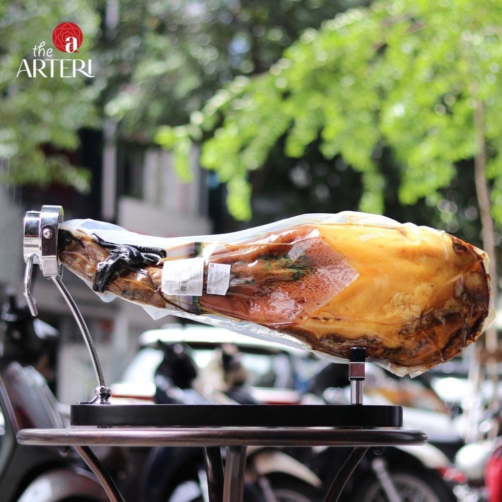 Đùi Trước Heo Muối Iberico Bellota Thuần Chủng 100% 48 Tháng Có Xương DeRaza