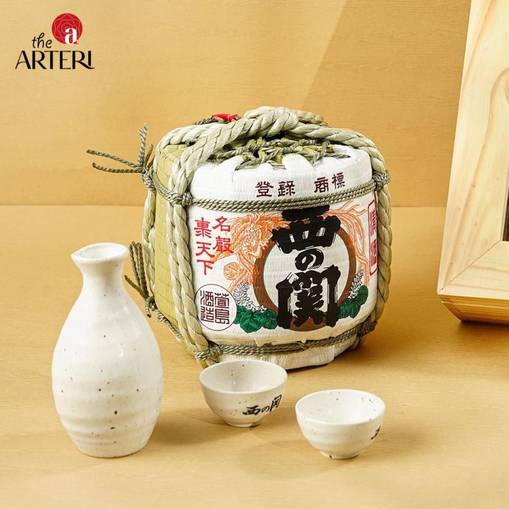 Rượu Sake Nishino Seki Hana Barrel Bình Cói 1800ml