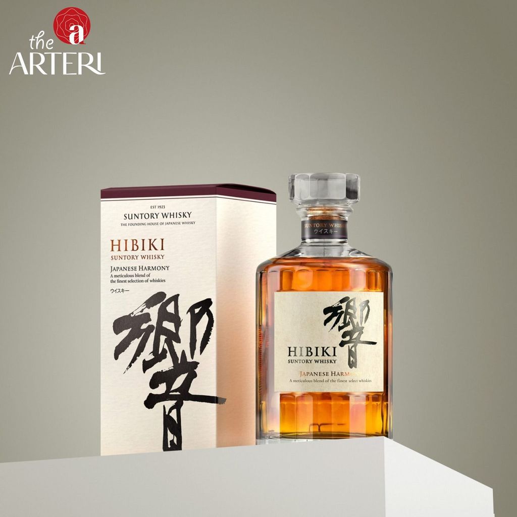 Rượu Whisky Nhật Hibiki Suntory Japanese Harmony 43% 700ml