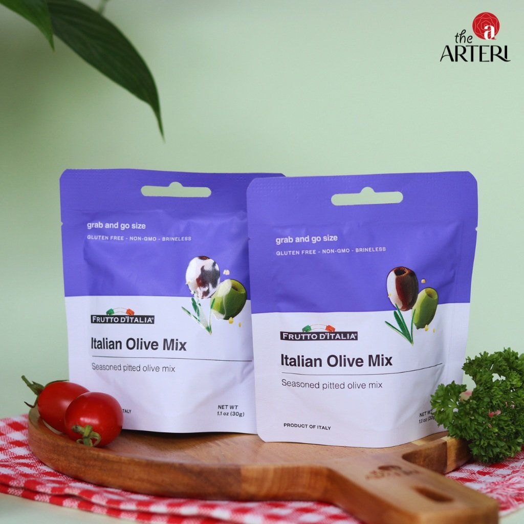 Trái Oliu Tách Hạt Hỗn Hợp Có Gia Vị Madama Oliva 30g Doypack dạng túi tiện lợi