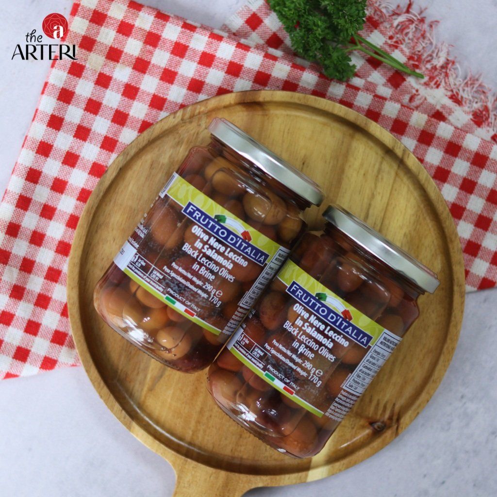 Trái Oliu Đen Có Hạt Frutto d'Italia Black Leccino Olives Madama Olivia 290g/170g