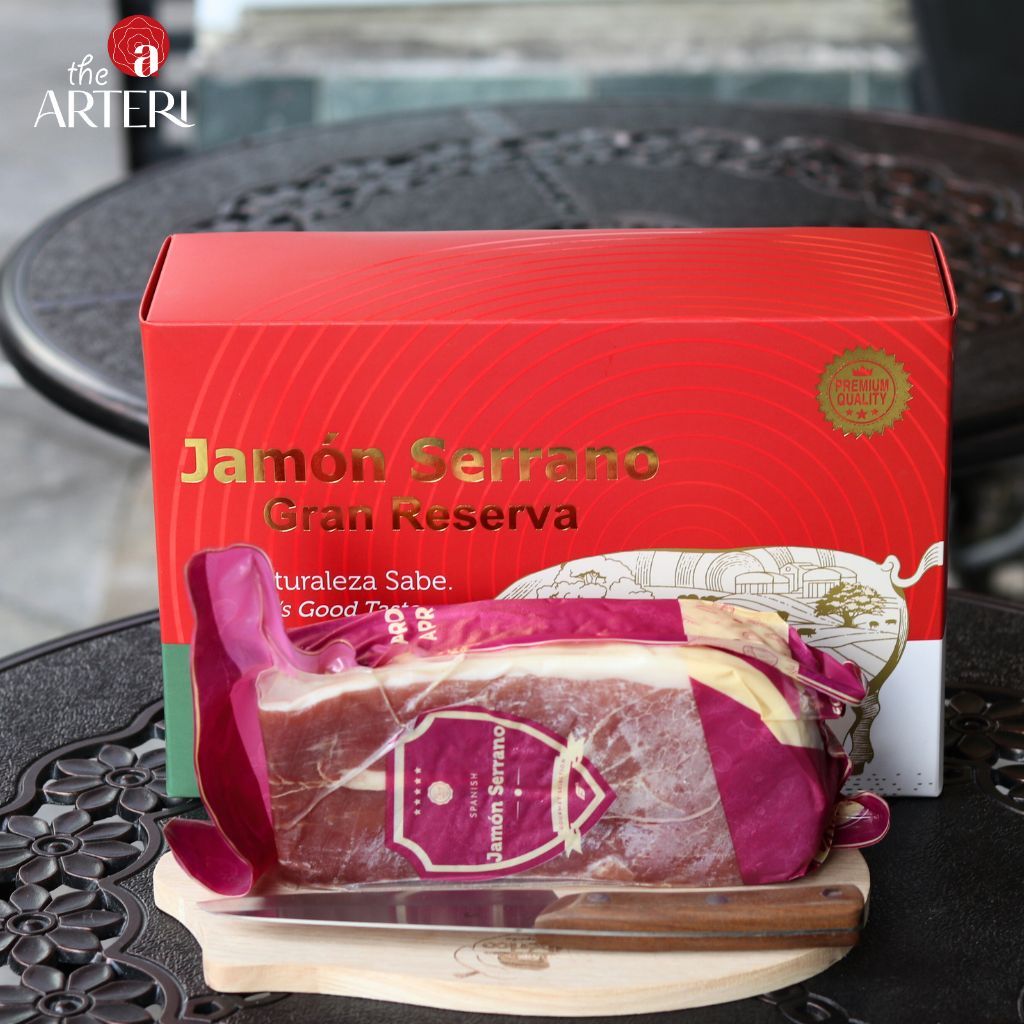 Hộp Quà 1kg Đùi Sau Heo Muối Serrano Gran Reserva Không Xương 18 Tháng Montesano