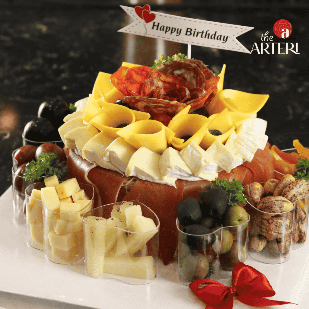 Bánh Sinh Nhật Signature Birthday Charcuterie