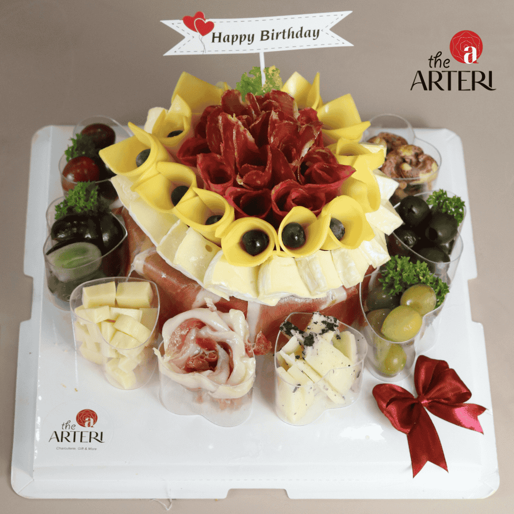 Bánh Sinh Nhật Signature Birthday Charcuterie