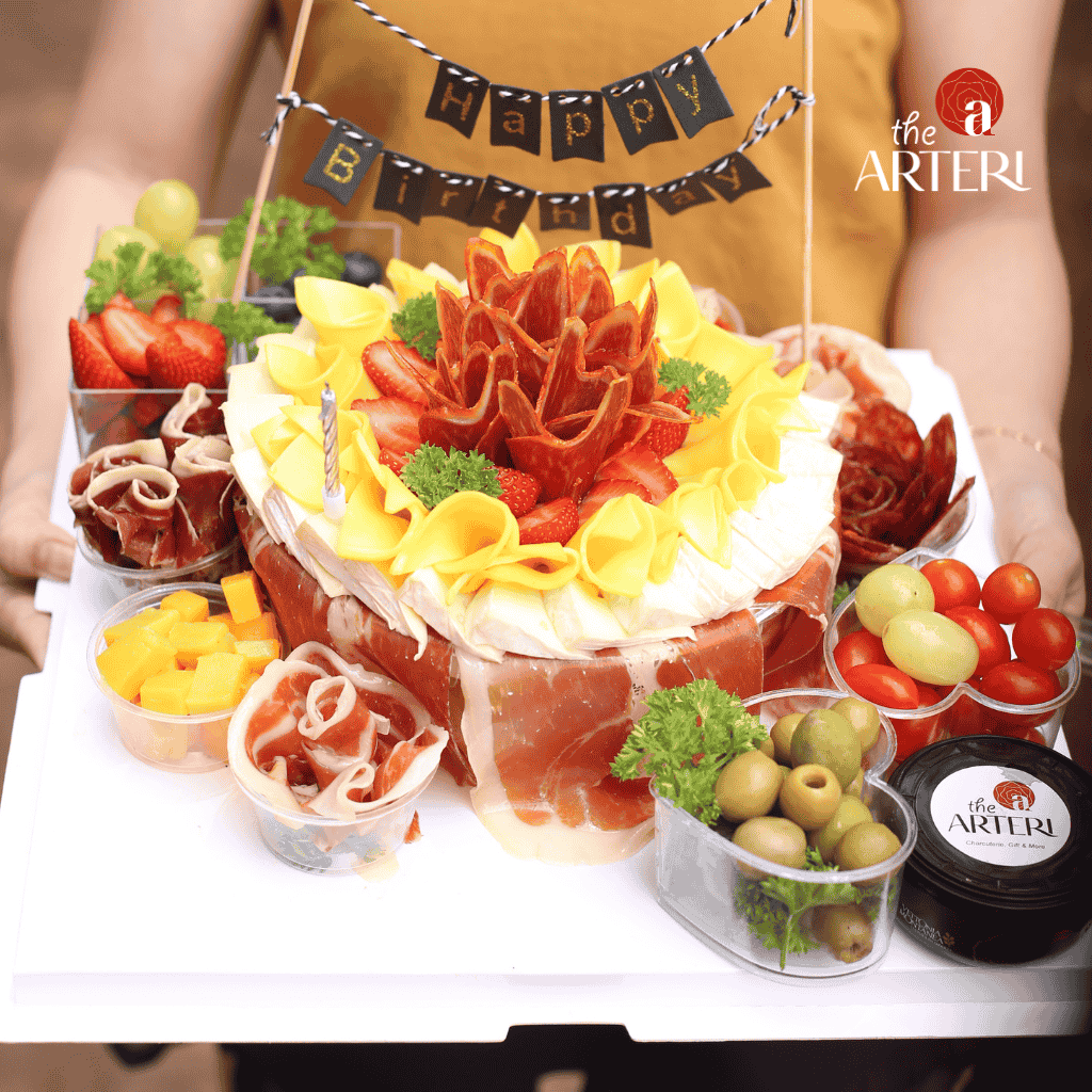 Bánh Sinh Nhật Grand Birthday Charcuterie