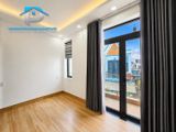 Nhà Phố Quận 7 Góc 2 Mặt Tiền 3 Tầng Giá Tốt