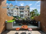 Bán Nhà Phố Hiện Đại 6 Tầng Đường Phú Thuận Quận 7 Có Thang Máy