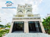 Cặp Đôi Nhà Phố Tân Cổ Điển KDC Sài Gòn Mới Nhà Bè Cạnh Ngay Quận 7