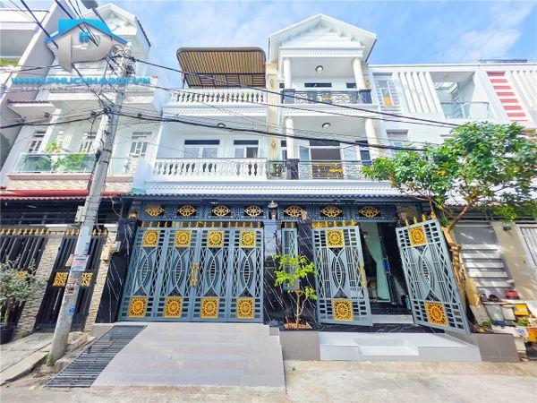 Diện Tích Rộng Cứ Ngỡ Như 2 Căn Hẻm Xe Hơi Đường Đào Tông Nguyên Nhà Bè