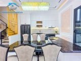 Phải Thật Nhanh Để Không Phải Đến Sau Nhà Phố Cổ Điển Luxury Nhà Bè