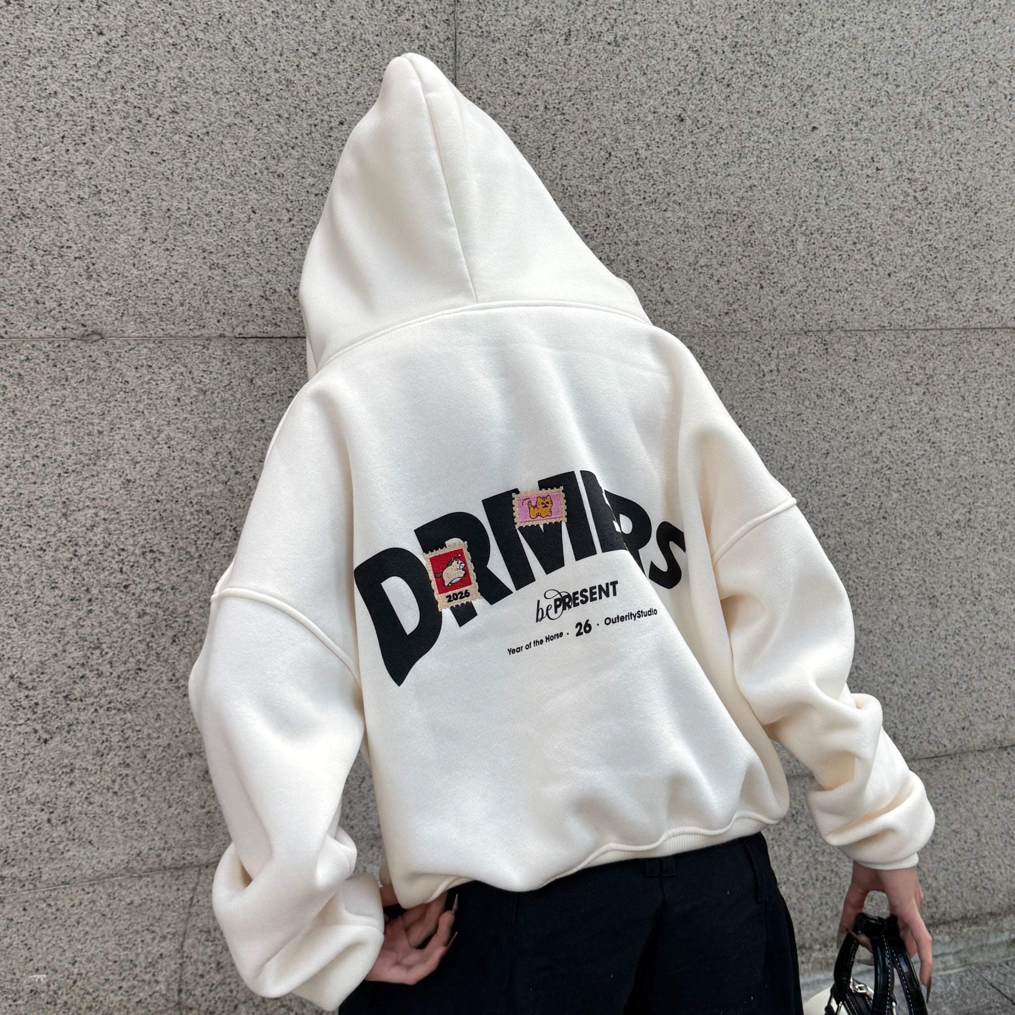  [COLLECTION TẾT] Hoodie Zip Outerity Signature 26 Form Boxy Nỉ Bông Dày Dặn Nam Nữ Unisex / DREAM HORSE COLLECTION 2026 