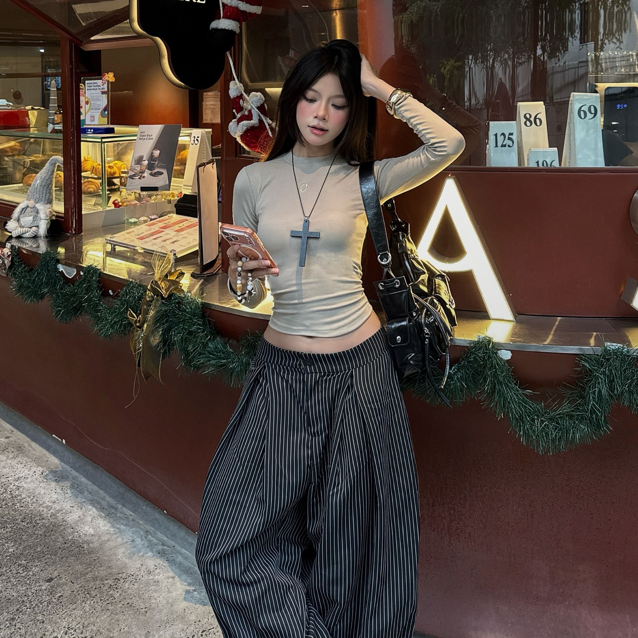  Áo Thun Nữ Dài Tay Ôm Body Outerity Long Slim Tee Basic Cotton Co Giãn Mềm Mịn 