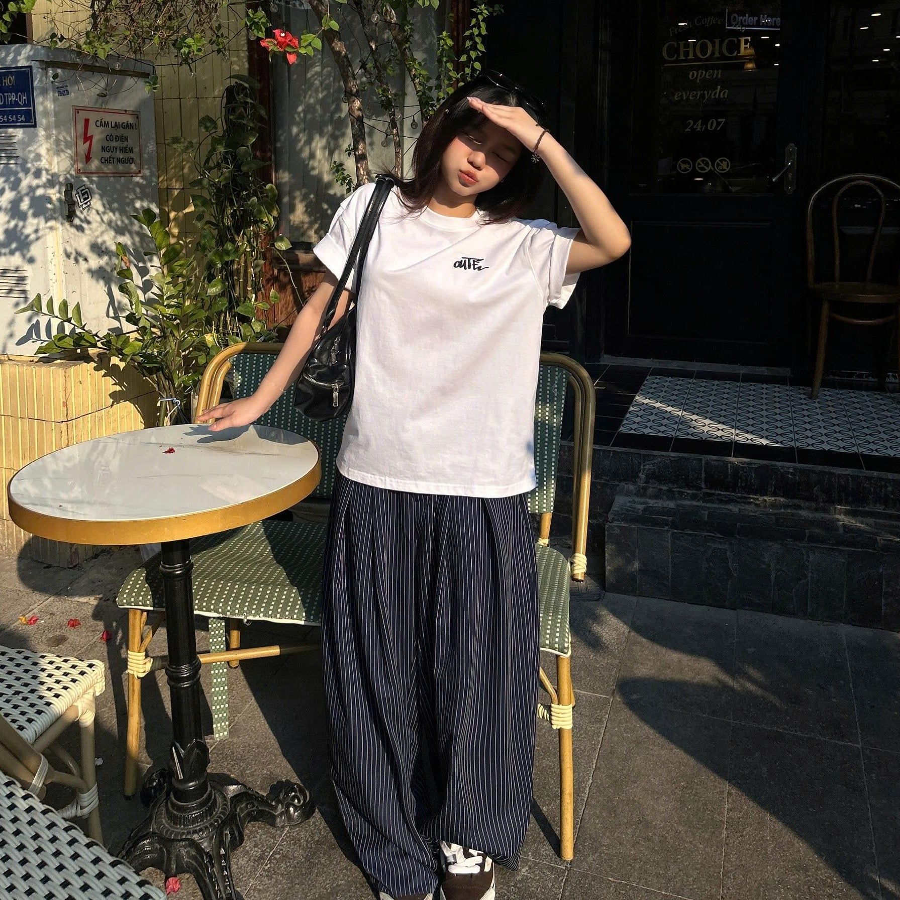  Áo Thun Trơn Outerity Symbol Form Semi-Boxy 