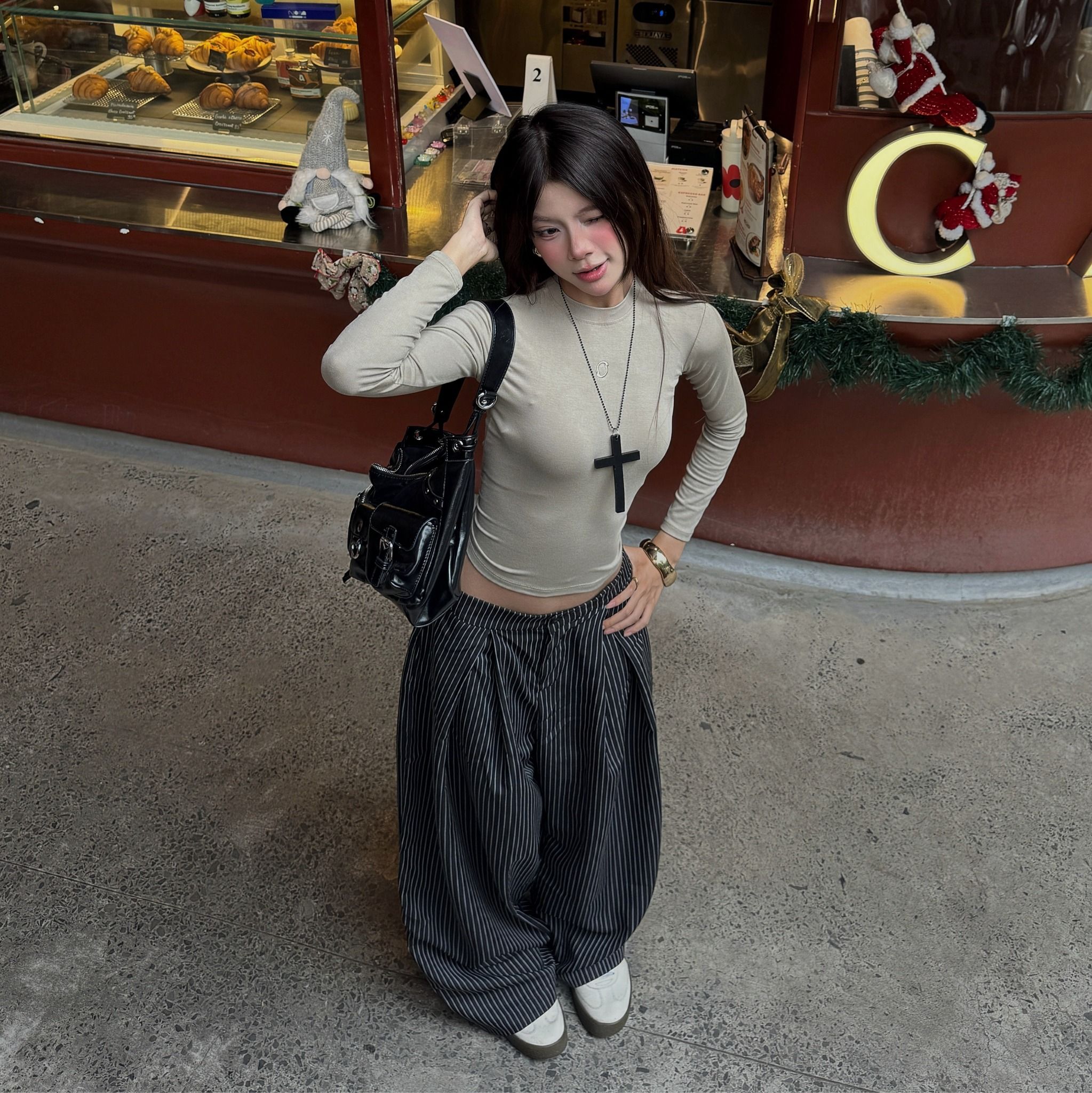  Áo Thun Nữ Dài Tay Ôm Body Outerity Long Slim Tee Basic Cotton Co Giãn Mềm Mịn 