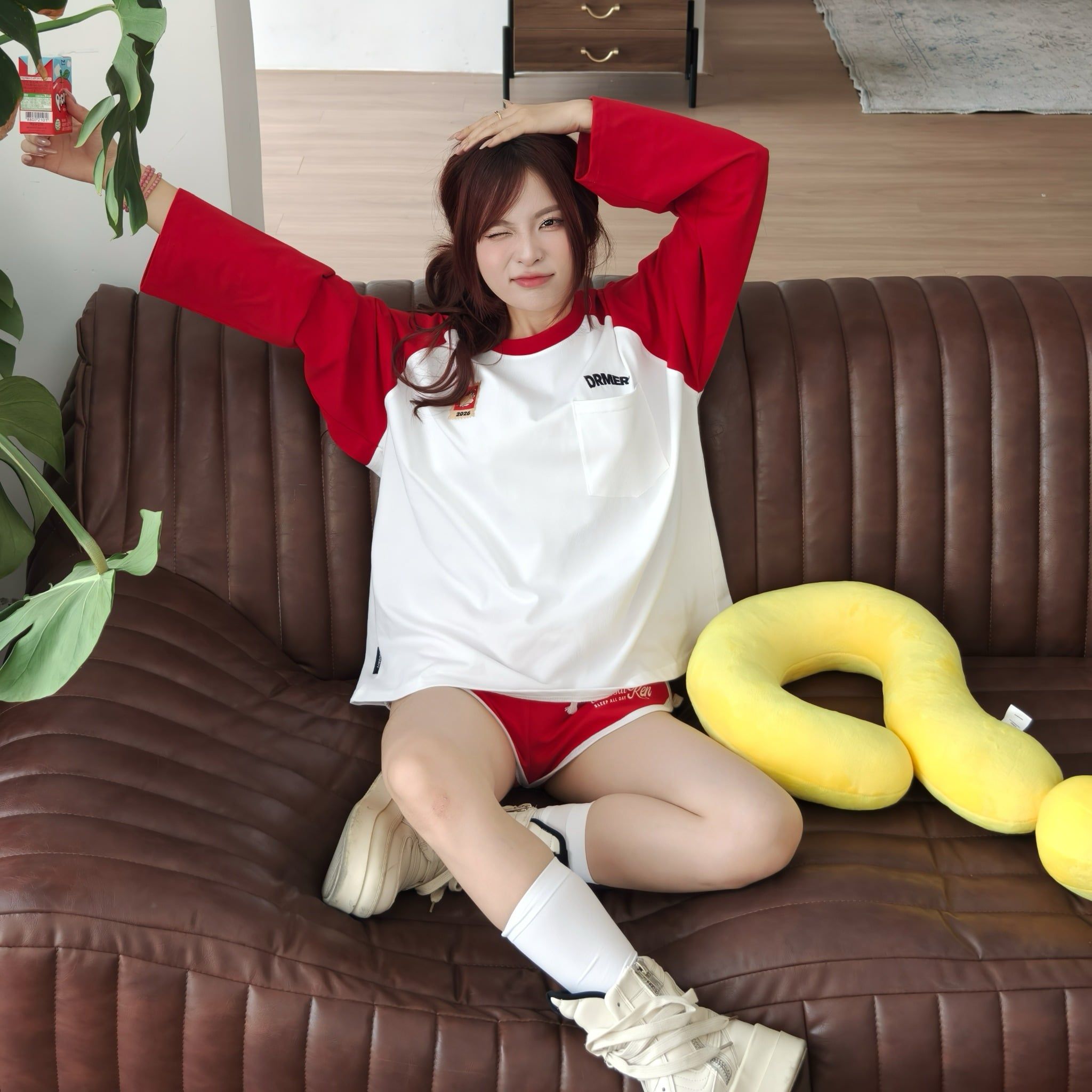  [COLLECTION TẾT] Áo Thun Tay Dài Raglan Outerity Foal 26 Form Boxy Cotton 100% Nam Nữ Unisex / DREAM HORSE COLLECTION 2026 