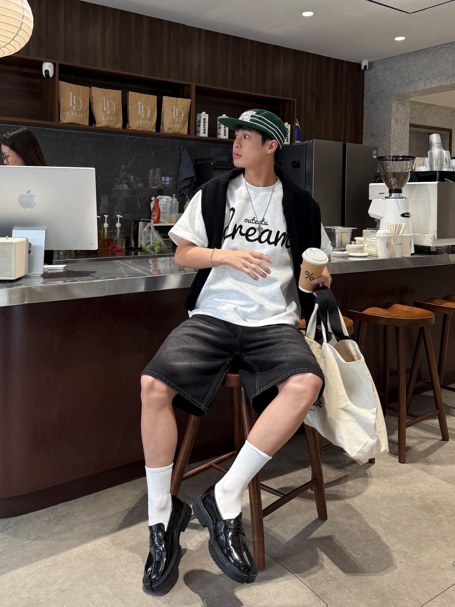  Áo Thun Form Boxy Outerity Dream Nỉ Hai Da 