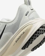 Giày Nike Vomero 18 - HM6803-101