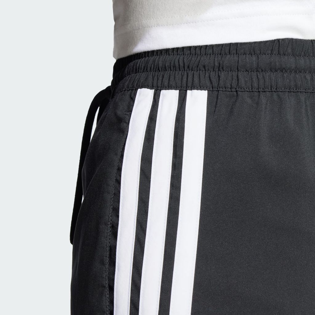 Quần Short Chelsea 3 Sọc Essential - Đen - JE6436