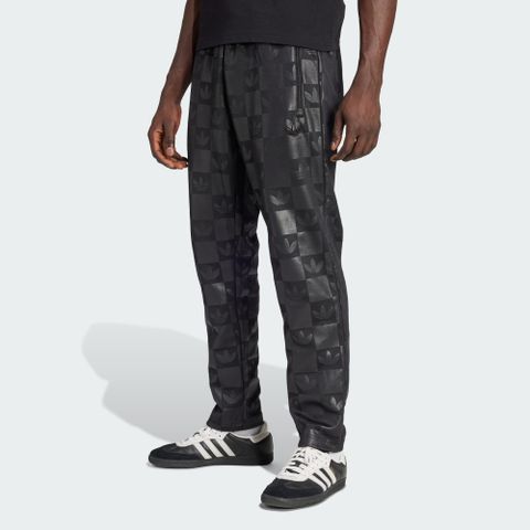 Quần dài adidas Phủ Kín Họa Tiết Monogram - Black - JY2977