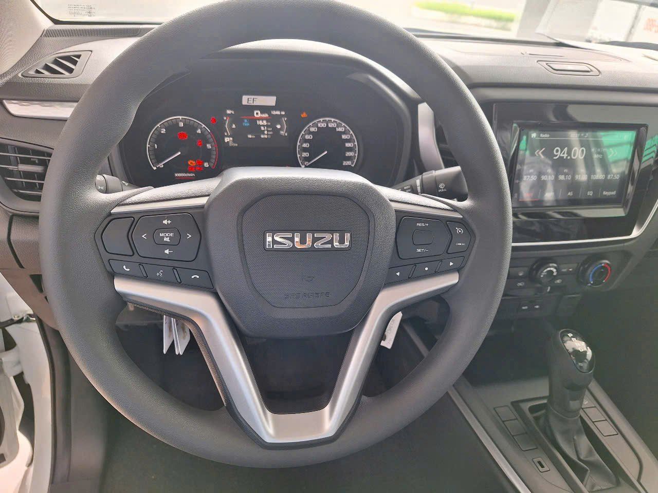  Bán Tải Isuzu Dmax 2025 Prestige MT (Số Sàn) 