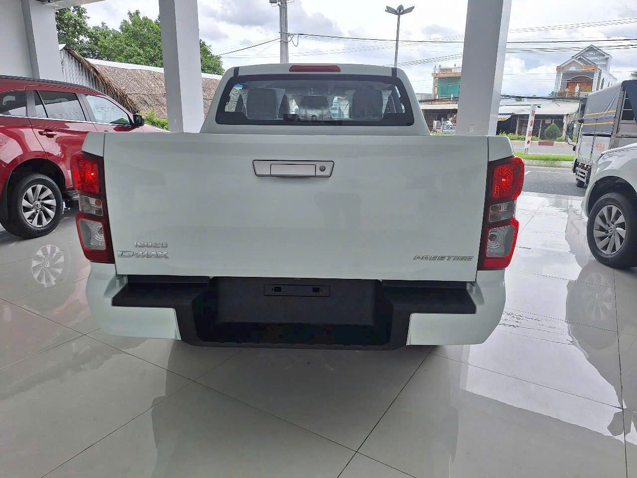  Bán Tải Isuzu Dmax 2025 Prestige MT (Số Sàn) 