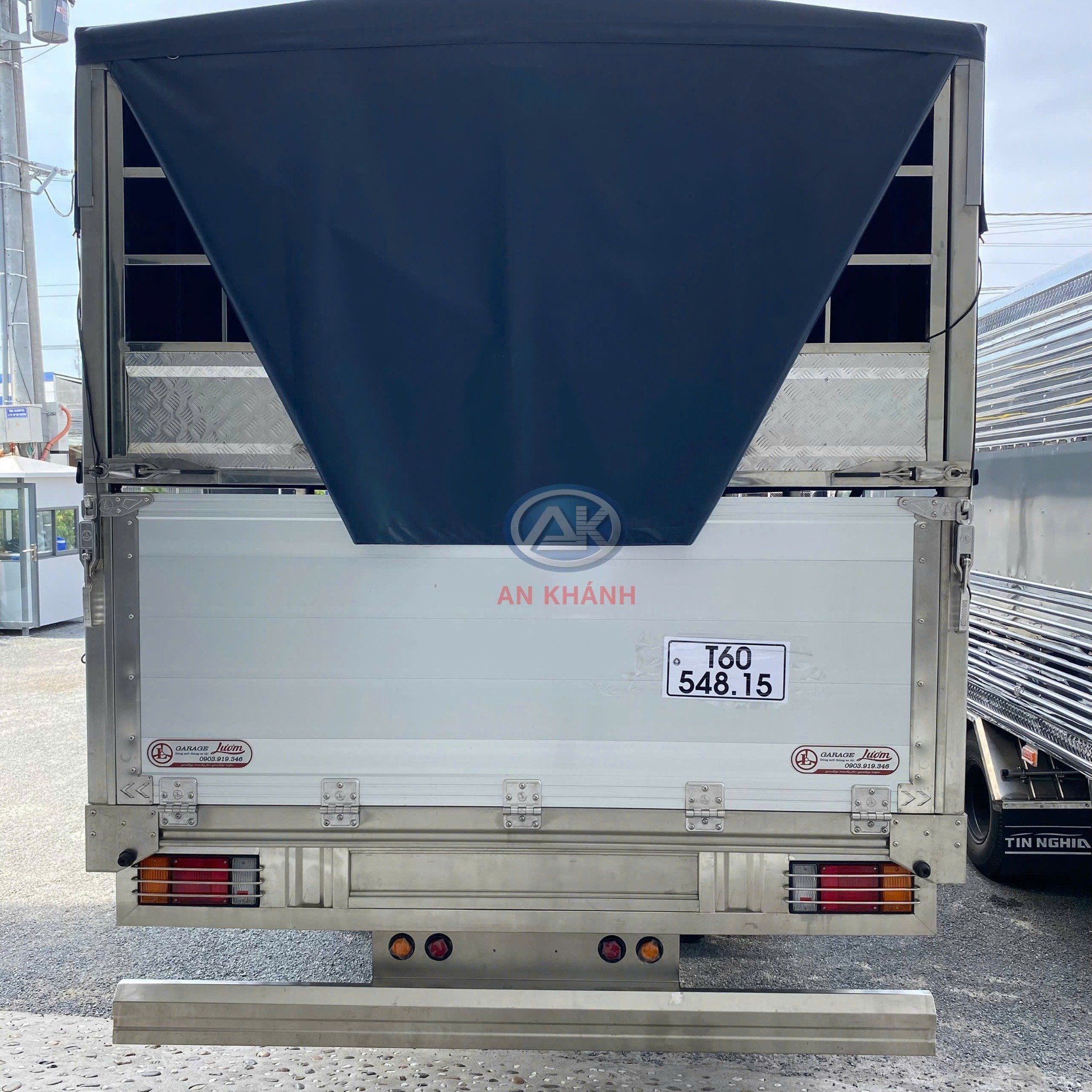  Isuzu FRR 650 Euro 5 Thùng Bạt Bửng Nhôm Garage Lượm 