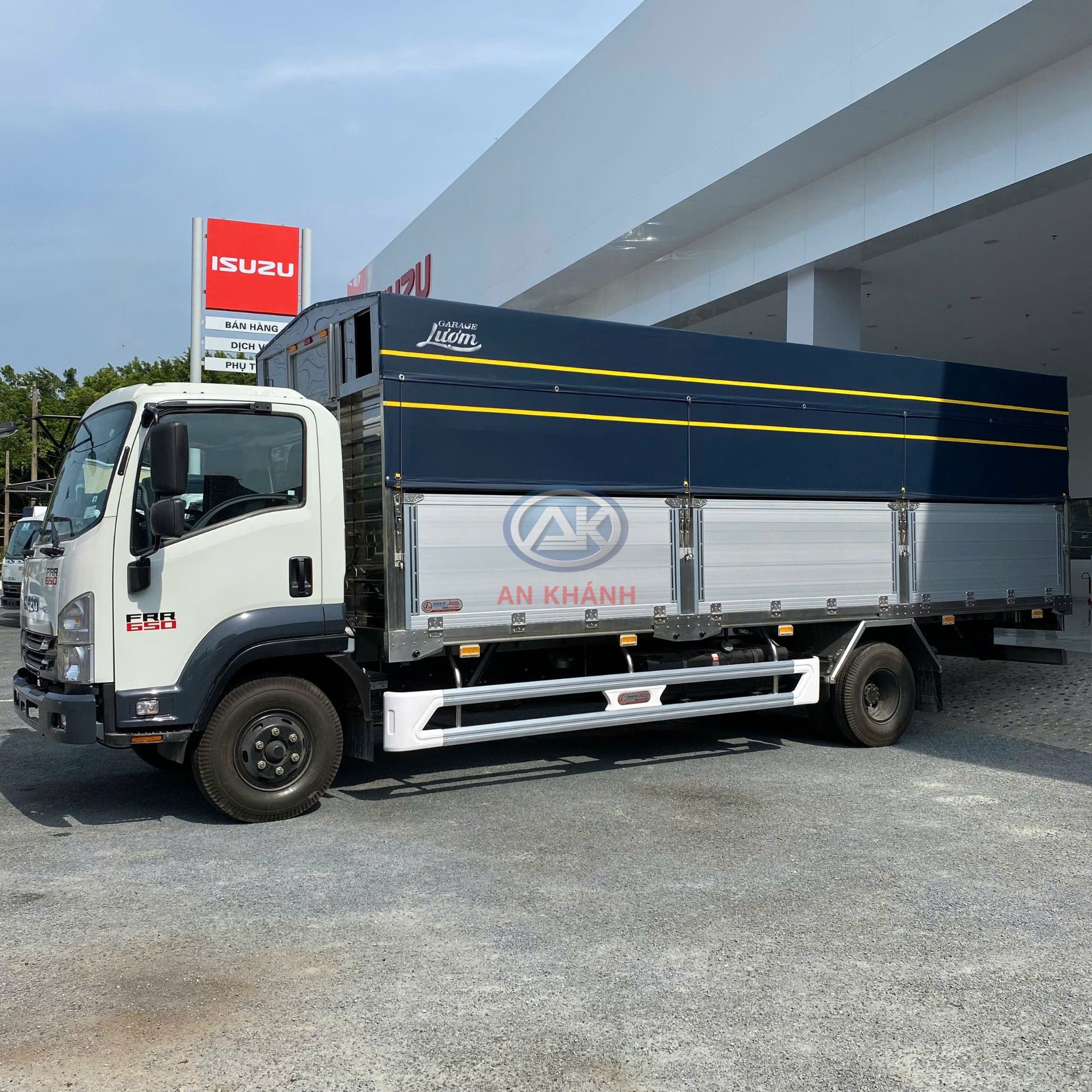  Isuzu FRR 650 Euro 5 Thùng Bạt Bửng Nhôm Garage Lượm 