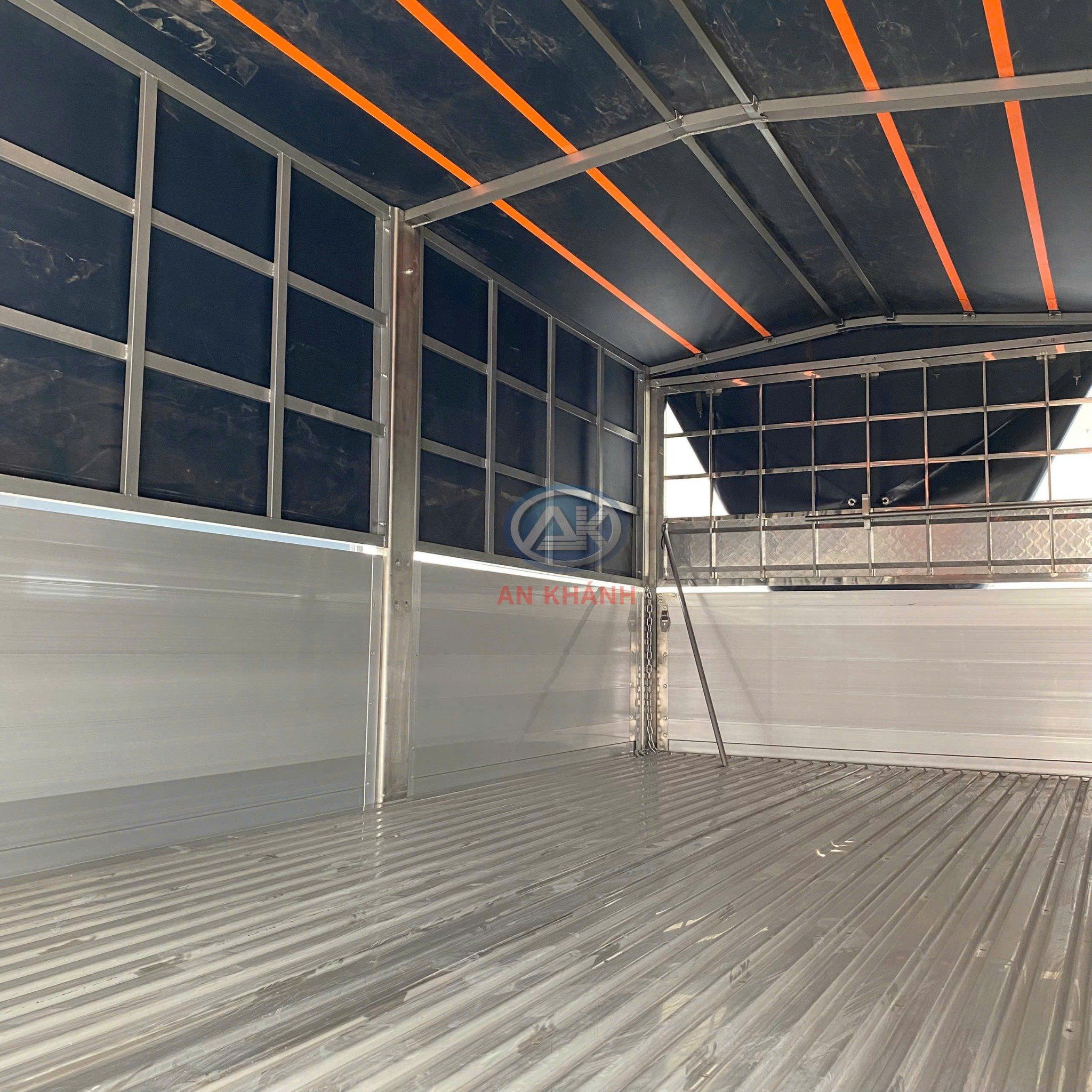  Isuzu FRR 650 Euro 5 Thùng Bạt Bửng Nhôm Garage Lượm 