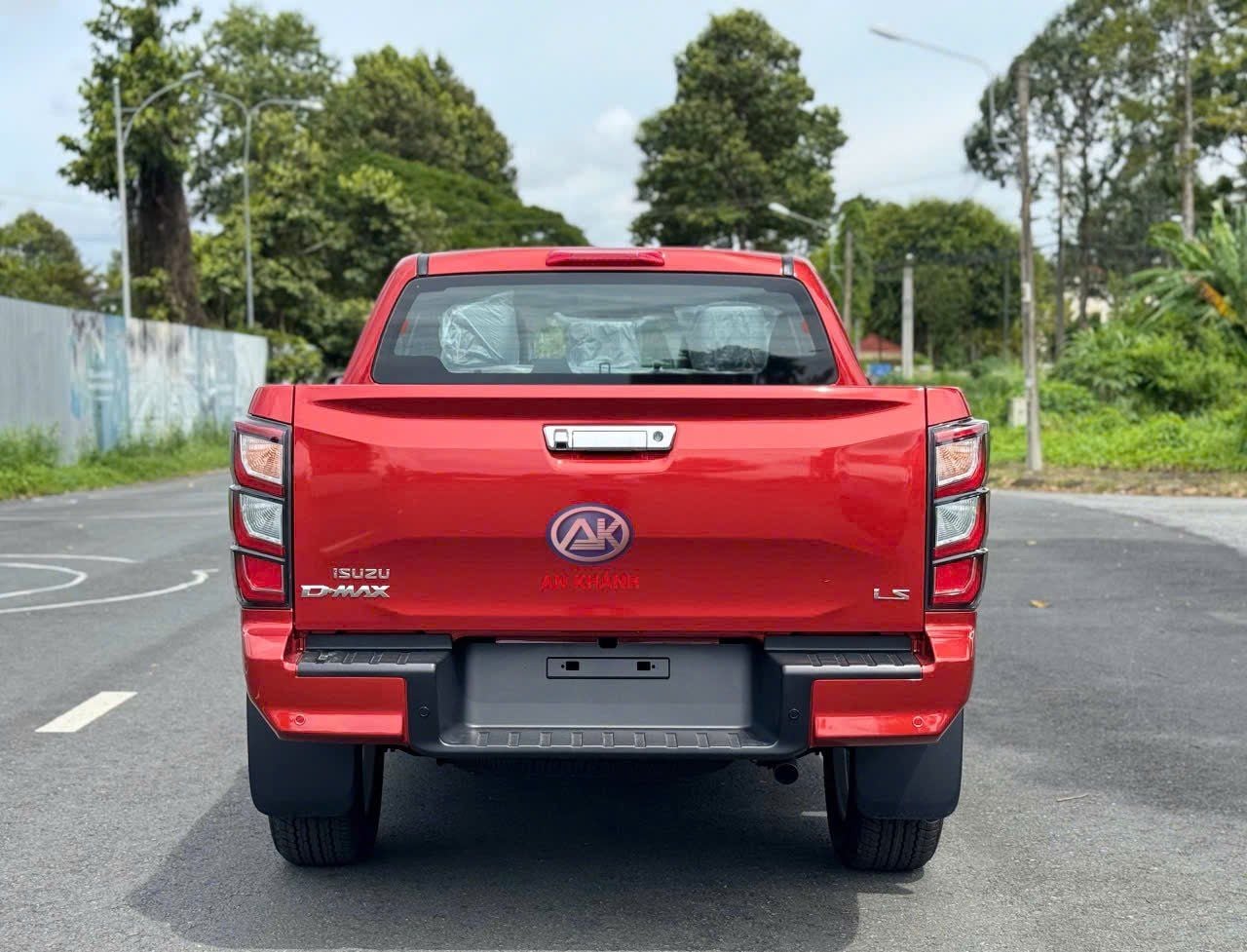  Bán Tải Isuzu Dmax 2025 Hilander (Số Tự Động) 