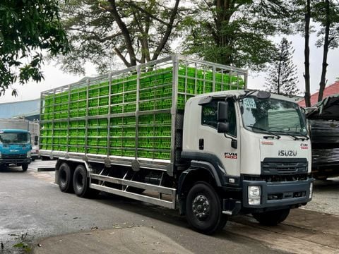 Isuzu FVM 1500 15 Tấn Thùng Gia Cầm 468 Lồng