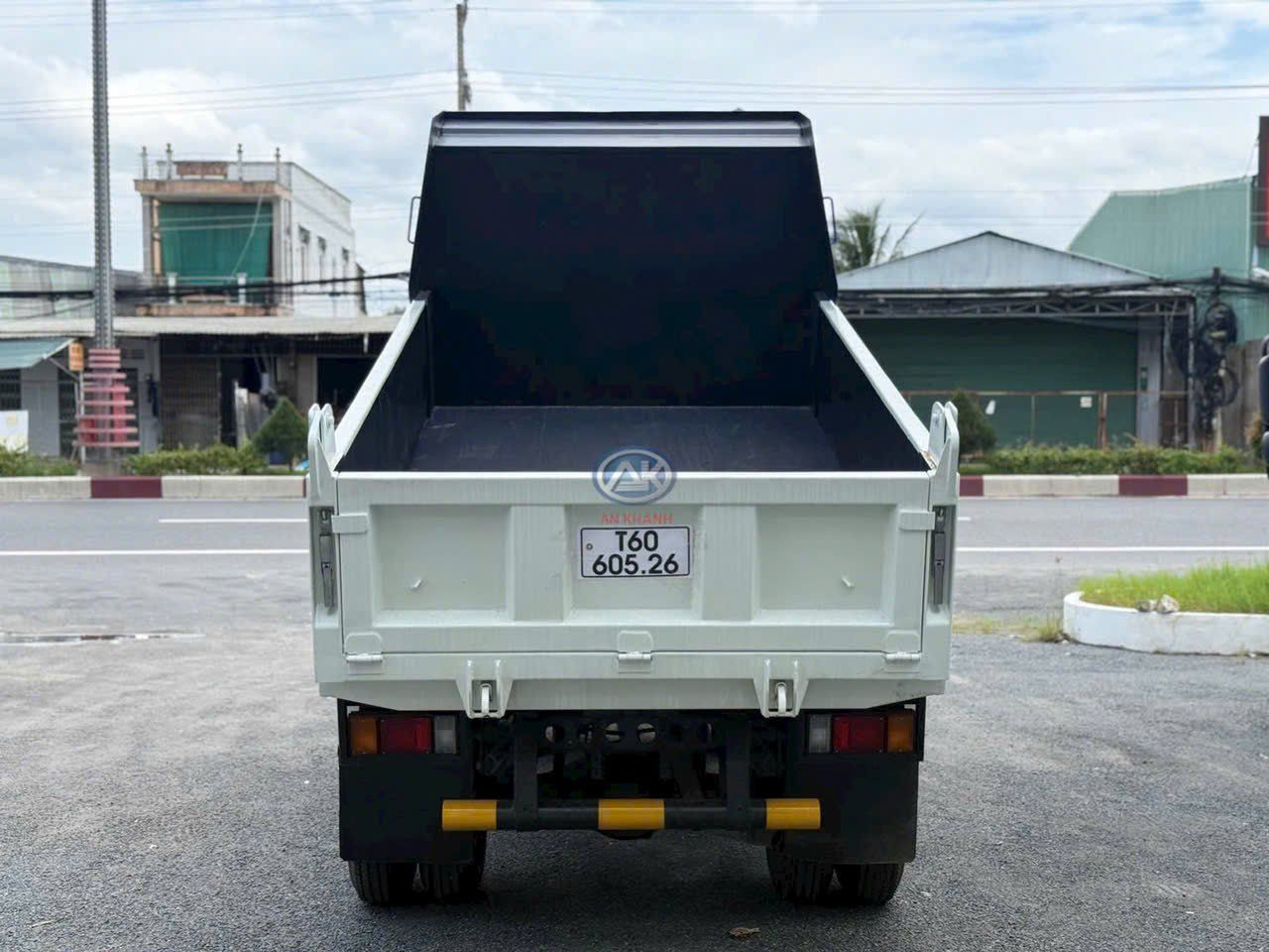  Isuzu QKR 230 Euro 5 Thùng Ben 