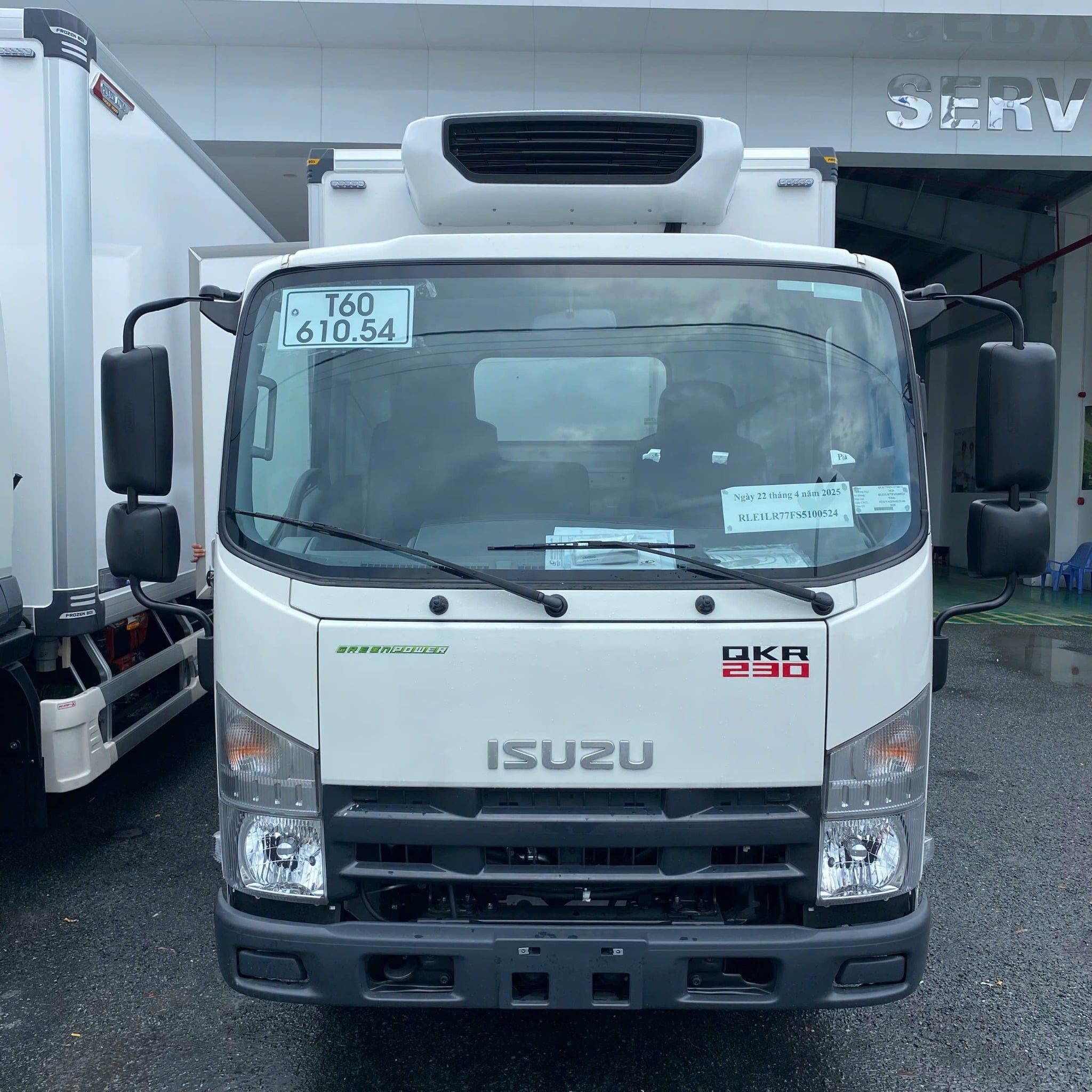  Isuzu QKR 230 Euro 5 Thùng Đông Lạnh Auto Quyền 