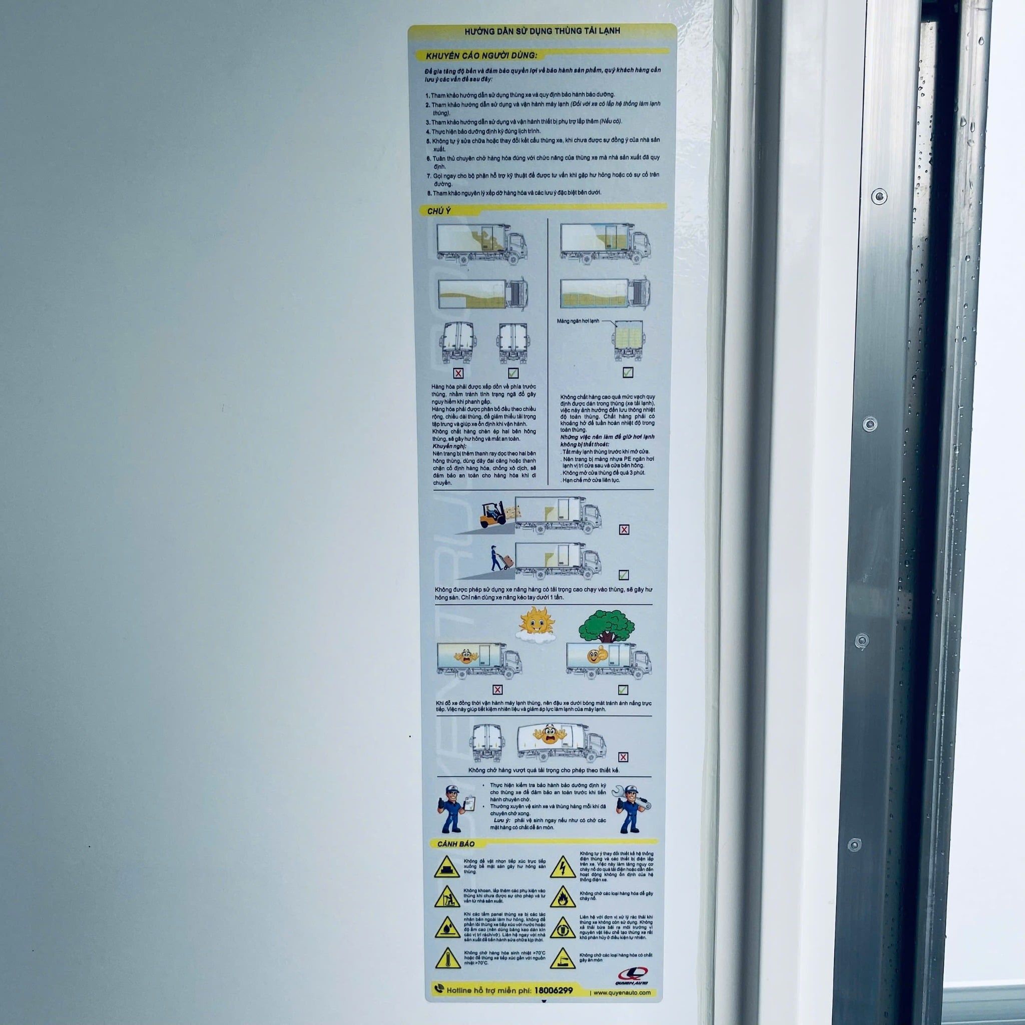  Isuzu QKR 230 Euro 5 Thùng Đông Lạnh Auto Quyền 