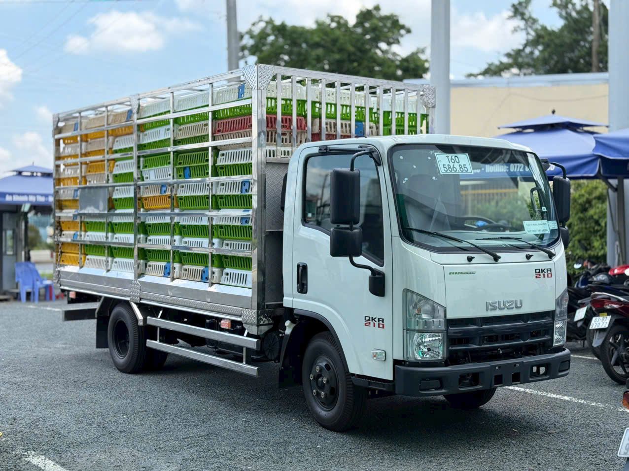  Isuzu QKR 210 Euro 5 Thùng Gia Cầm 140 Lồng 
